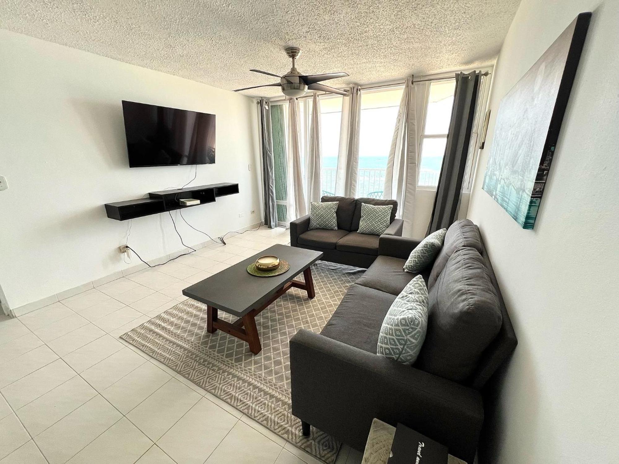 산후안 Gorgeous Ocean View 1Br W/Beach Acess & Pool 아파트 외부 사진