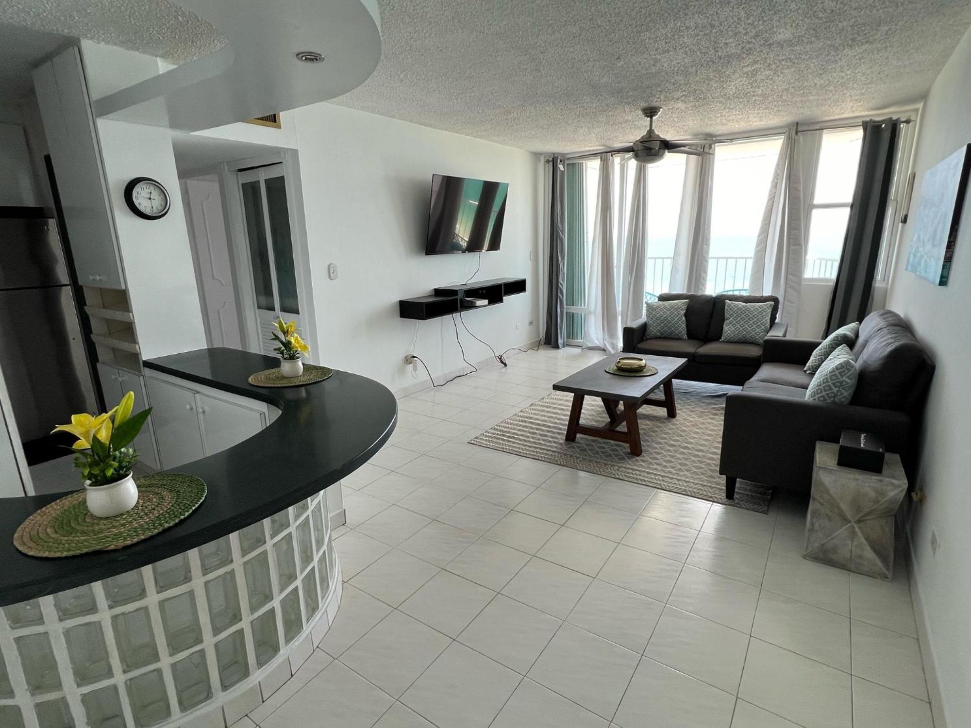 산후안 Gorgeous Ocean View 1Br W/Beach Acess & Pool 아파트 외부 사진